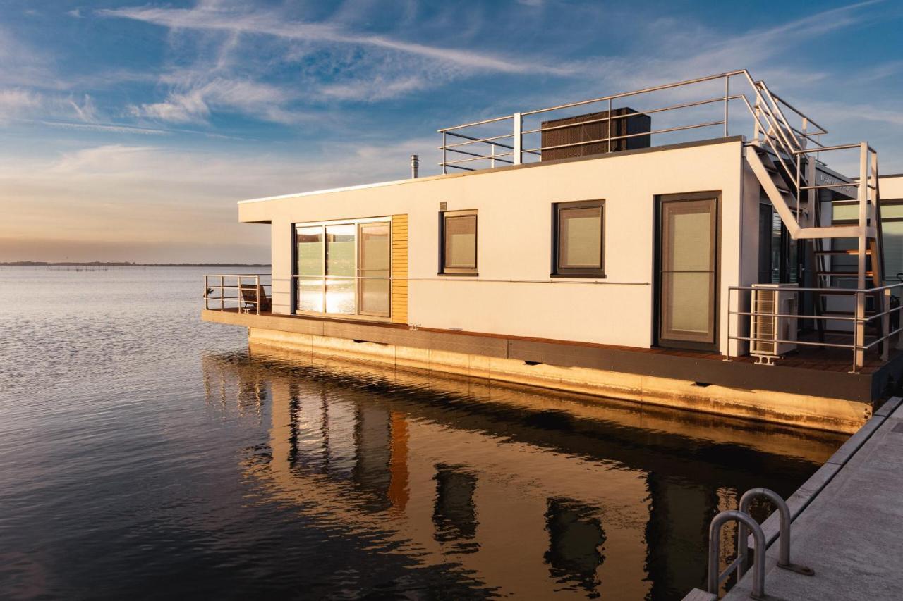 Hausboot Kuestennebel Ribnitz-Damgarten Exteriér fotografie