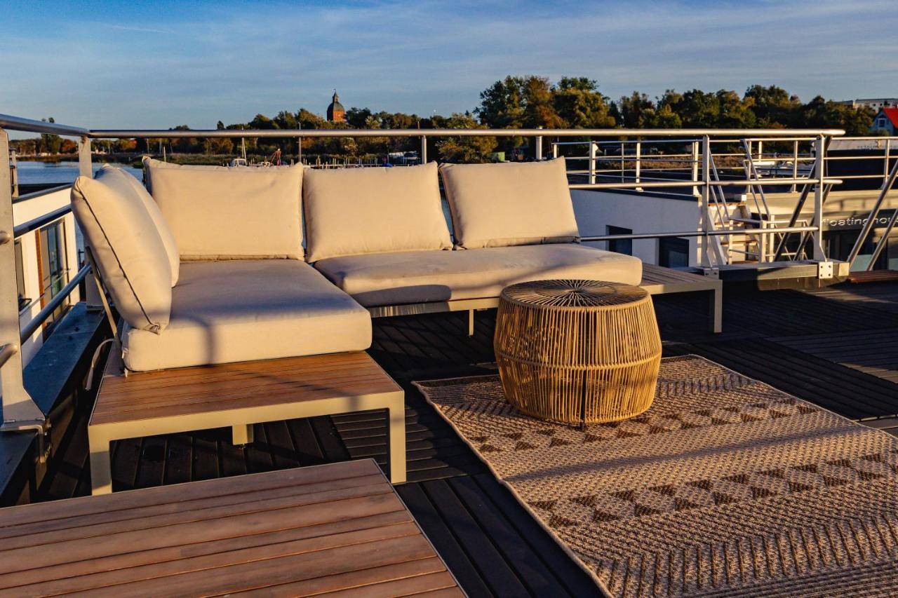 Hausboot Kuestennebel Ribnitz-Damgarten Exteriér fotografie