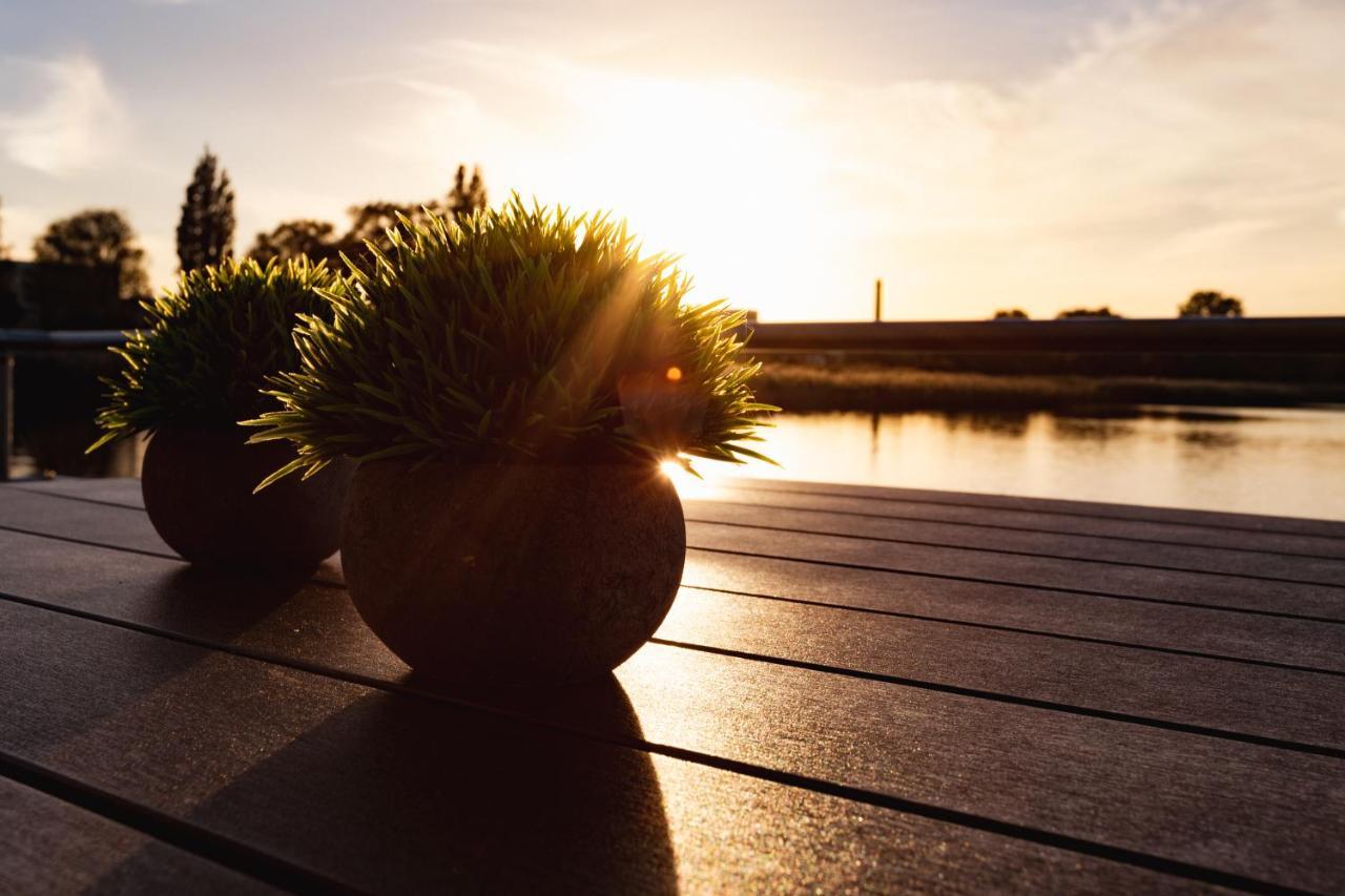 Hausboot Kuestennebel Ribnitz-Damgarten Exteriér fotografie